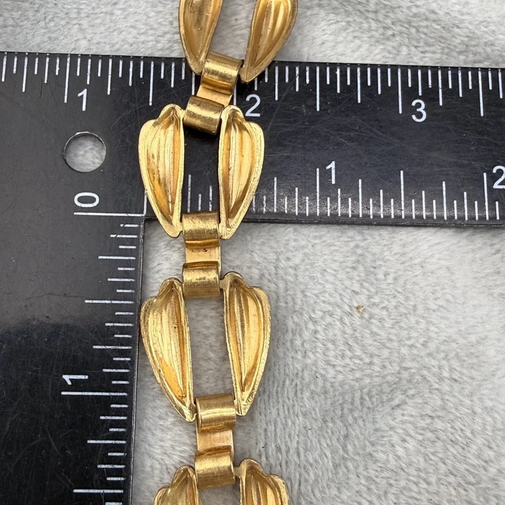 Vintage Coro Bracelet‎ Gold Tone Signed 7